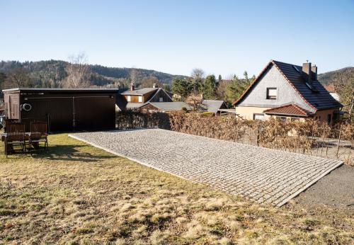 Blick ins Gebirge vom Wohnmobilstellplatz